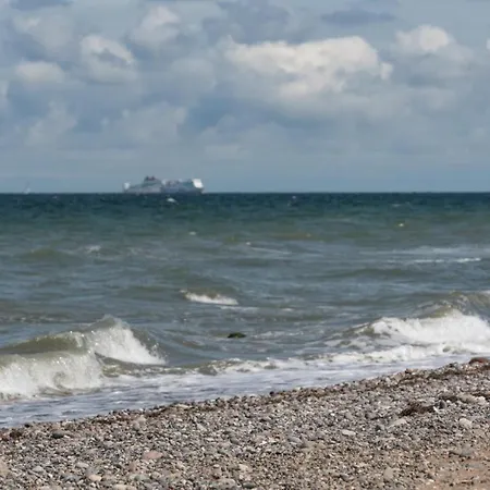 Ostsee Elmenhorst Sehr Hochwertige Dreizimmer Mit Gartenterrasse Appartement