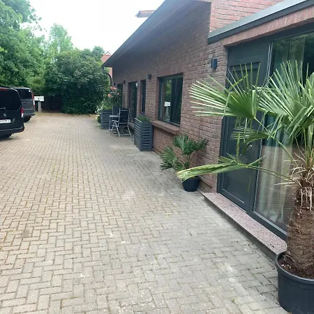 Ostsee Elmenhorst Sehr Hochwertige Dreizimmer Mit Gartenterrasse Elmenhorst/Lichtenhagen