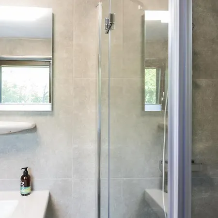 Ostsee Elmenhorst Sehr Hochwertige Dreizimmer Mit Gartenterrasse Appartement *