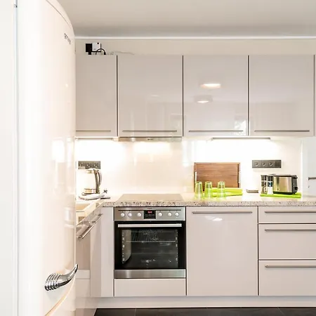 Ostsee Elmenhorst Sehr Hochwertige Dreizimmer Mit Gartenterrasse Appartement Elmenhorst/Lichtenhagen